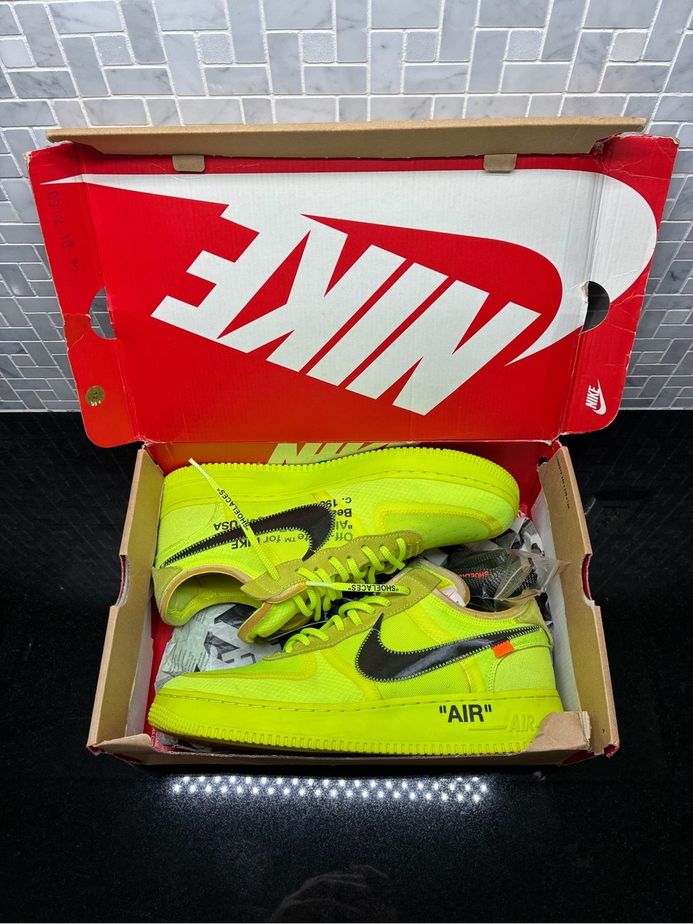 Nike x Off-White Air Force 1 Low Volt AO4606-700 Size 13 OG Box Extra Laces - Picture 14 of 16